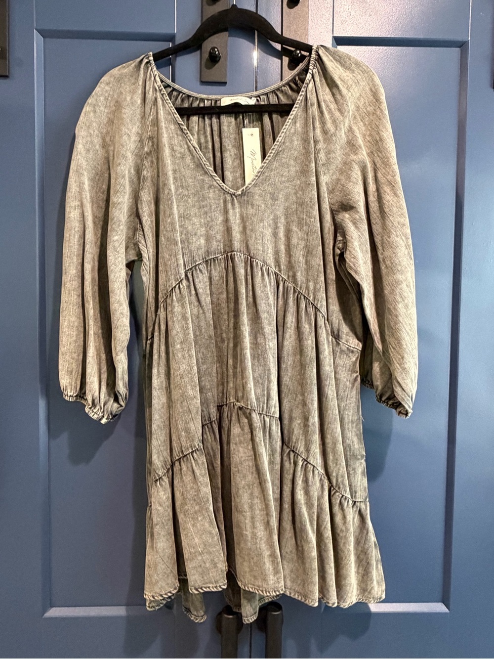 Mustard Seed Washed Gray V-Neck Dress